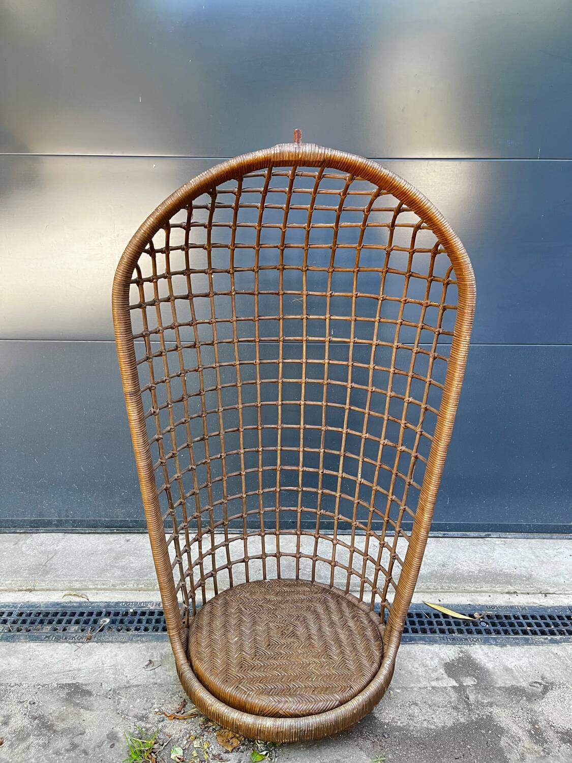 Hanging chair