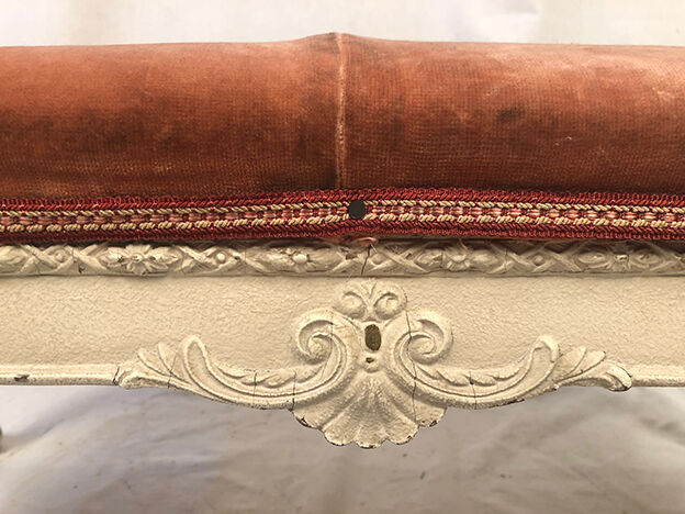 Bench in cream lacquered wood in rococo style, mid-twentieth century