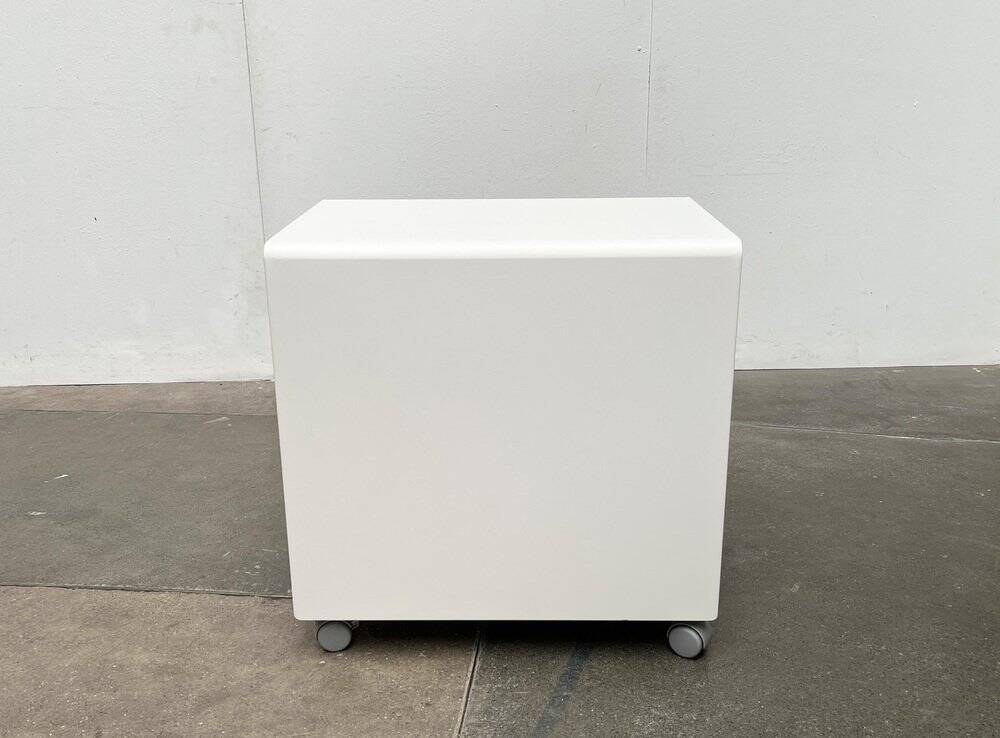 Metal office cart series ATM by Jasper Morrison for Vitra