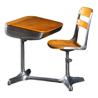 Bureau d’école American Universal « Ten-Twenty », Seating Co.