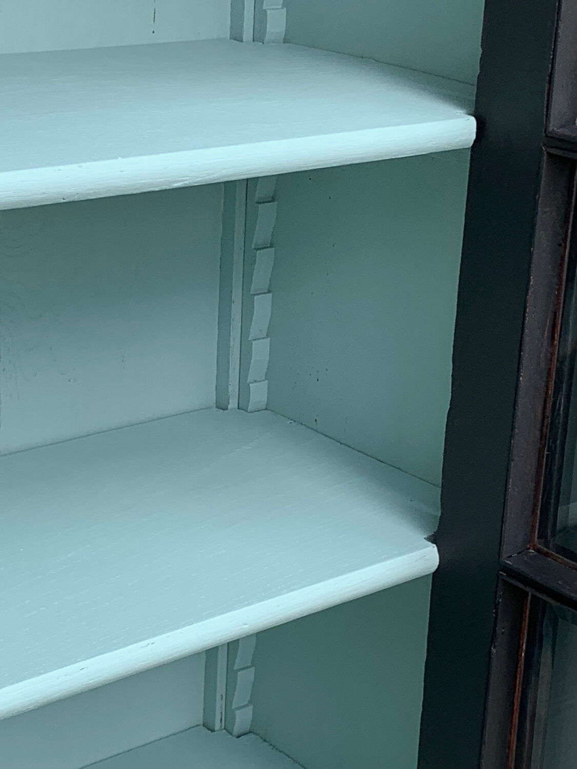 Armoire parisienne vitrée noire et vert grisé 150cm