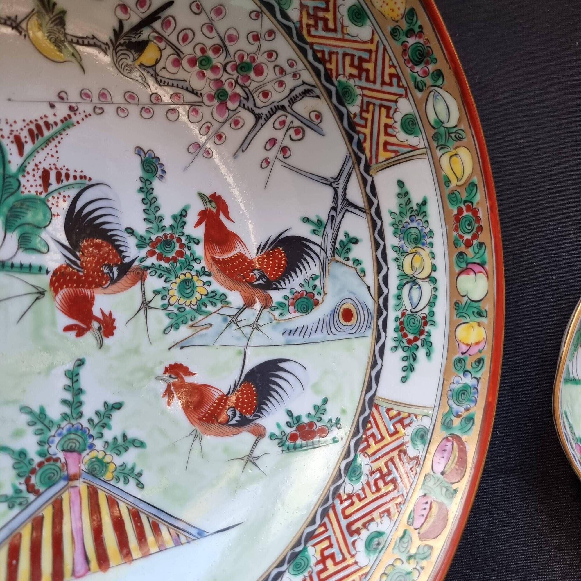 Large soup plate, bowl, salad bowl and ladle in Macao porcelain (19
