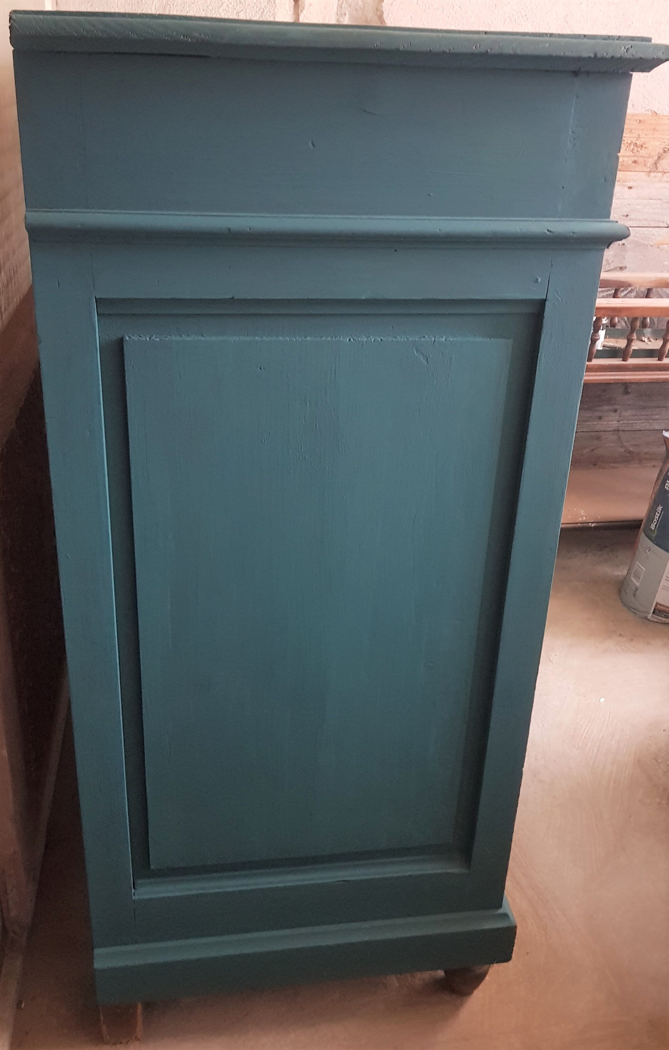 Parisian buffet - petroleum blue