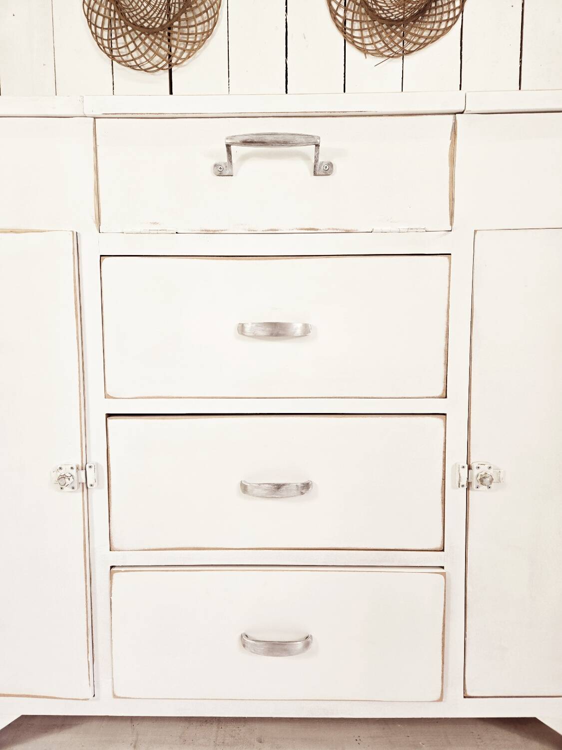White painted wooden sideboard