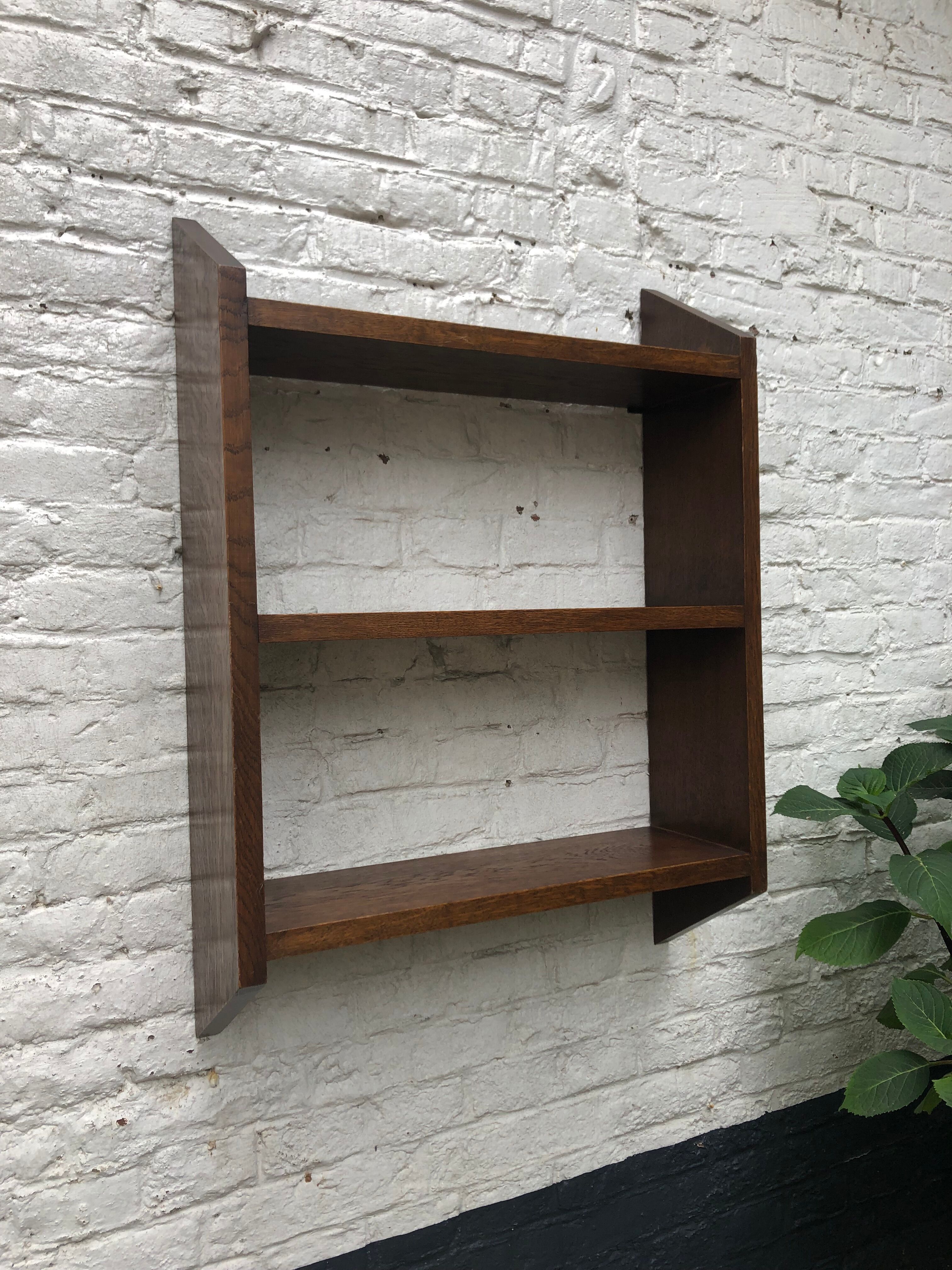 Wall shelf