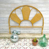 Headboard rattan shape petals