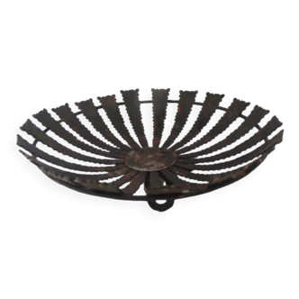 Wrought iron fruit basket