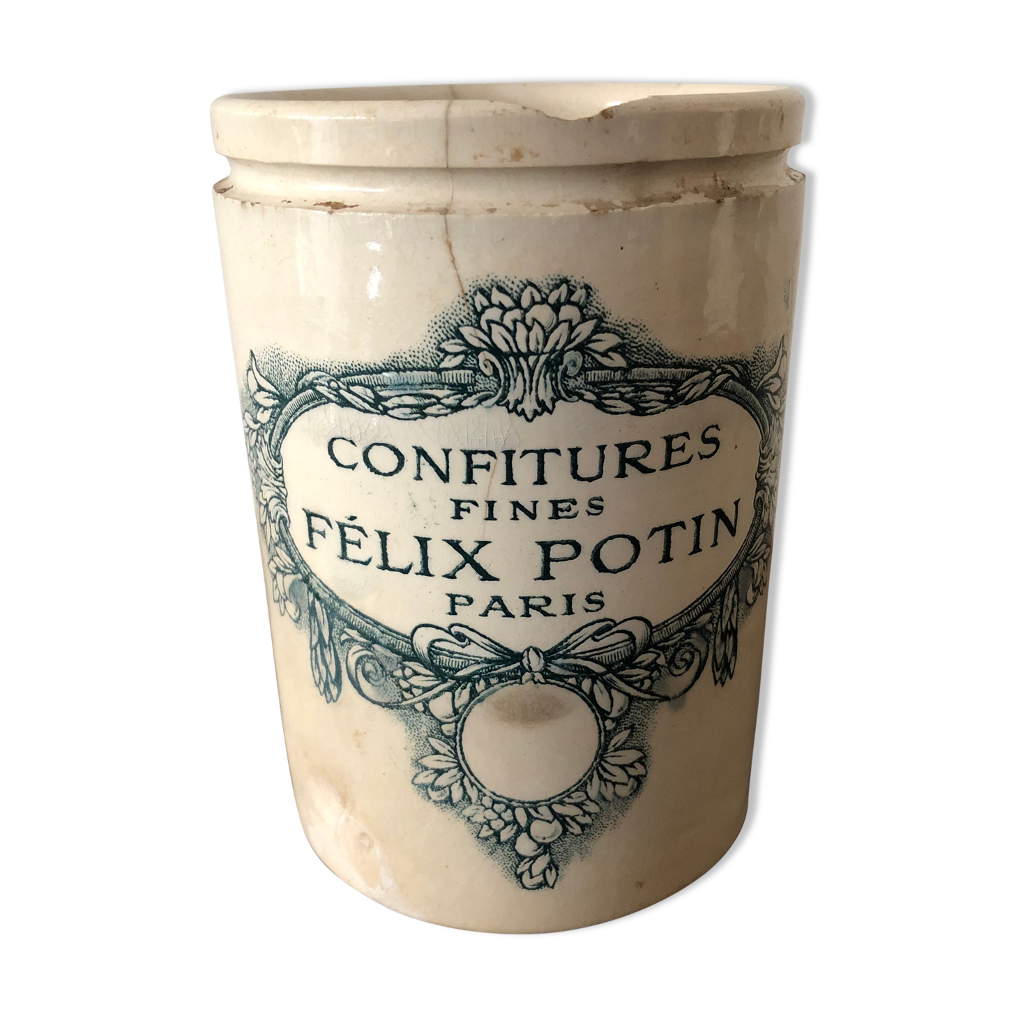 Badonviller's old earthenware pot