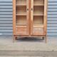 Armoire pied compas en chêne blond
