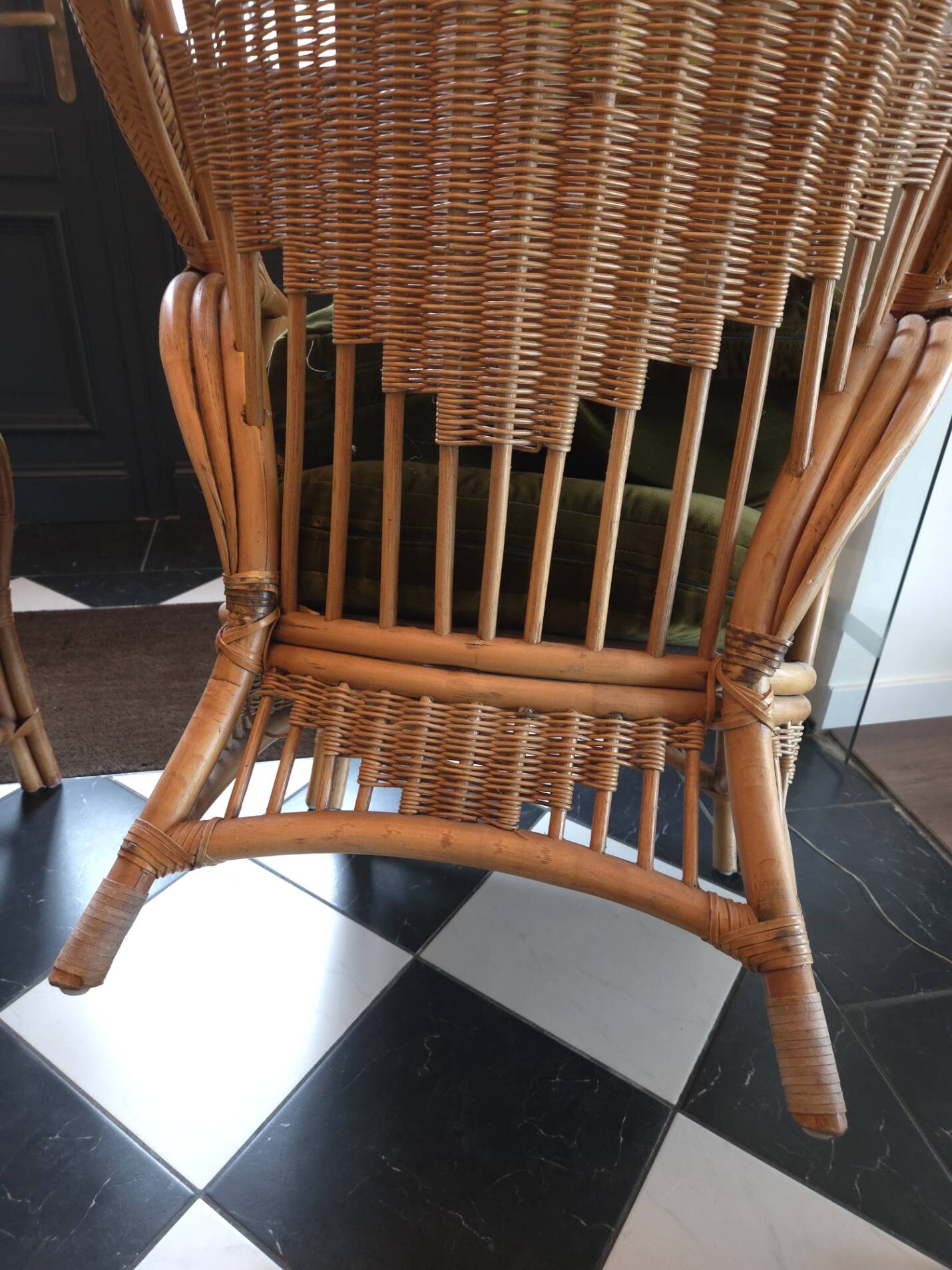 Paire de fauteuils en rotin, osier et bambou tressé, 1970