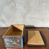Glass jewelry box