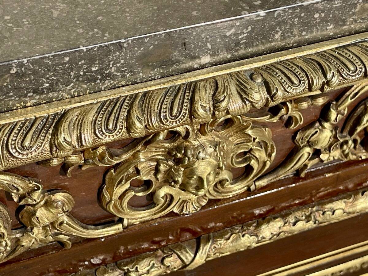 Napoleon III sideboard or sideboard signed Grohé Frères Paris
