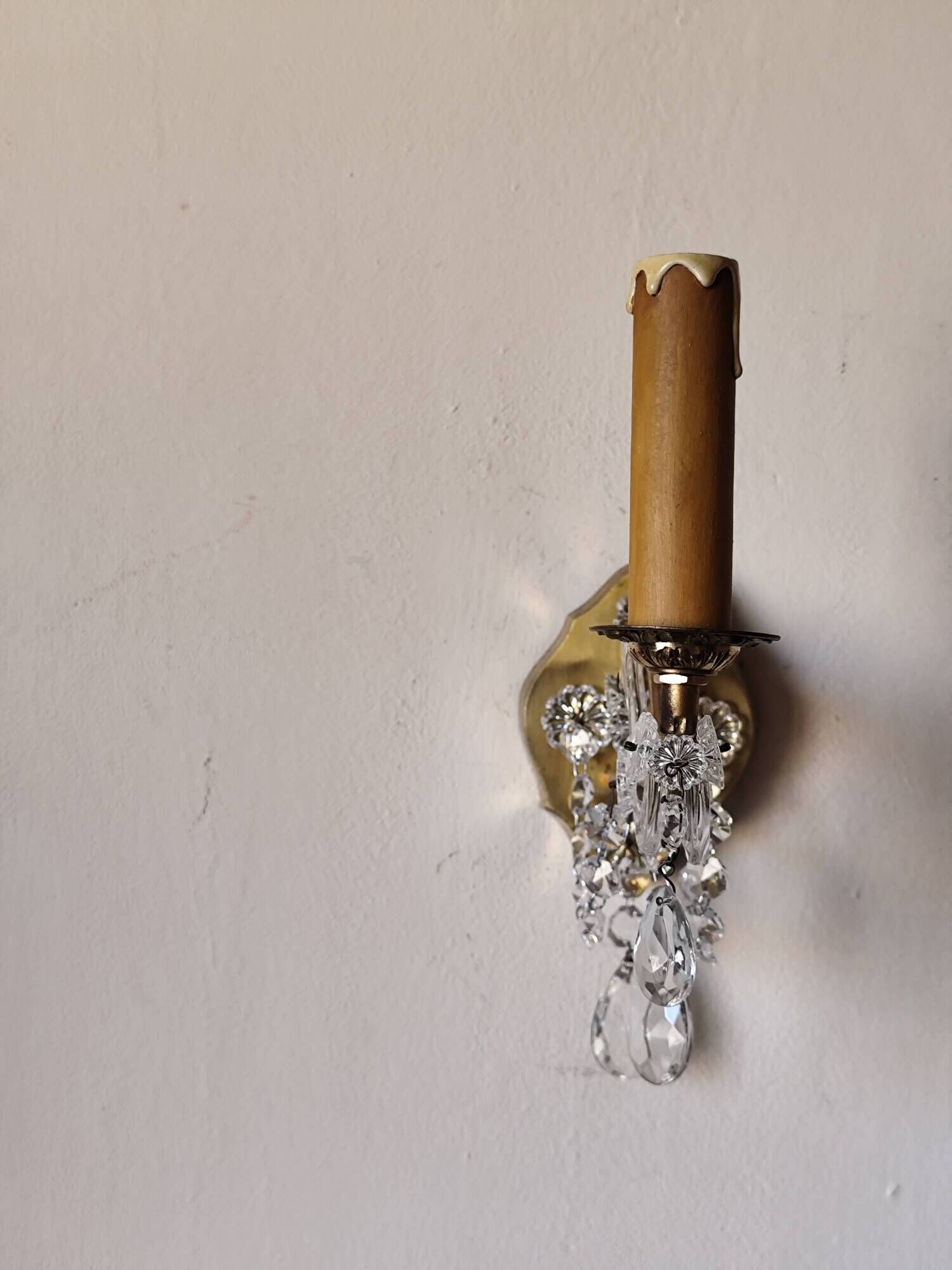 Venetian wall sconce, glass sconce, brass, pendants.