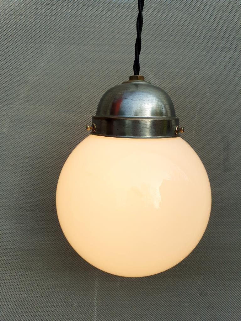 Art Deco opaline ball suspension with porcelain fastener