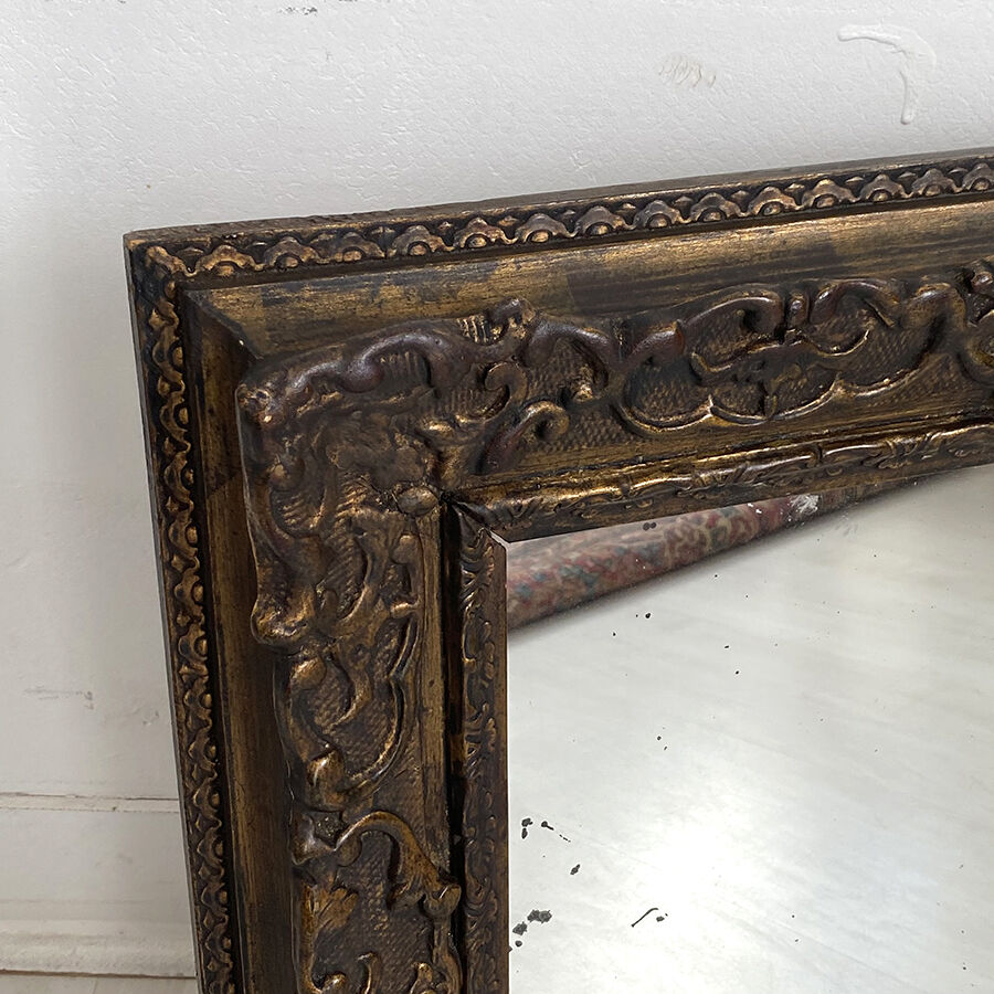 Louis XV style mirror in wood and gilded stucco