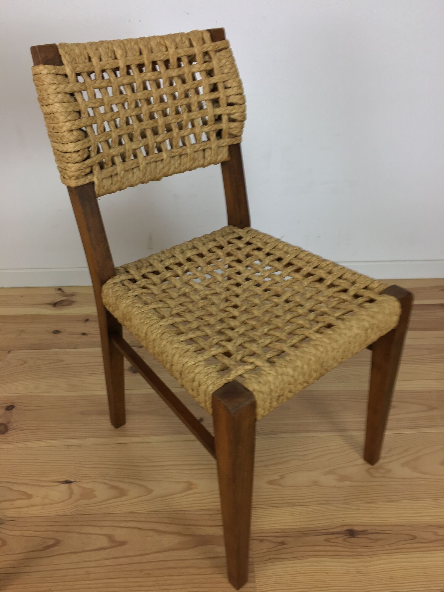Pair of Vibo Vesoul chairs