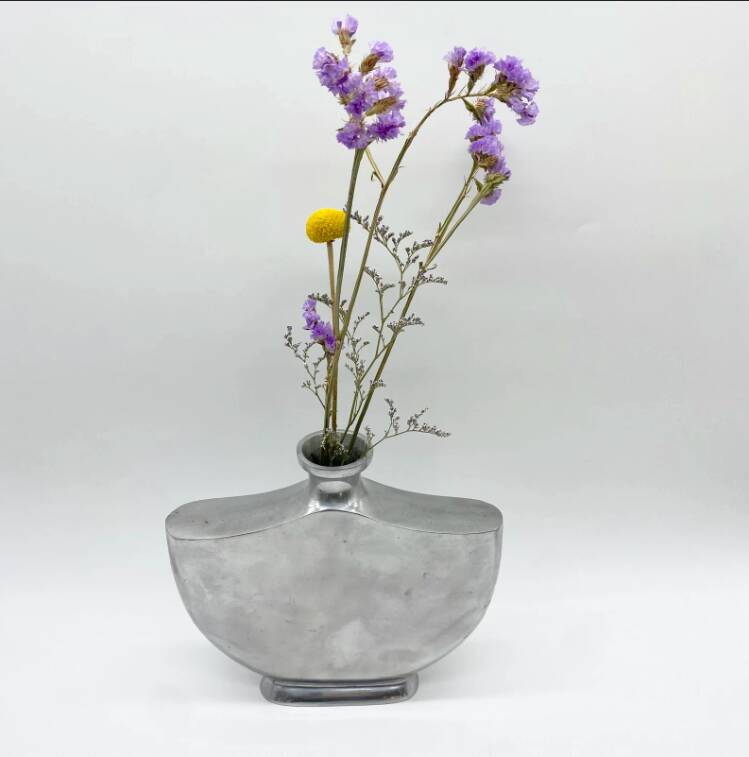 Vase « Coquillage » / Fonte d’aluminium – 1970s