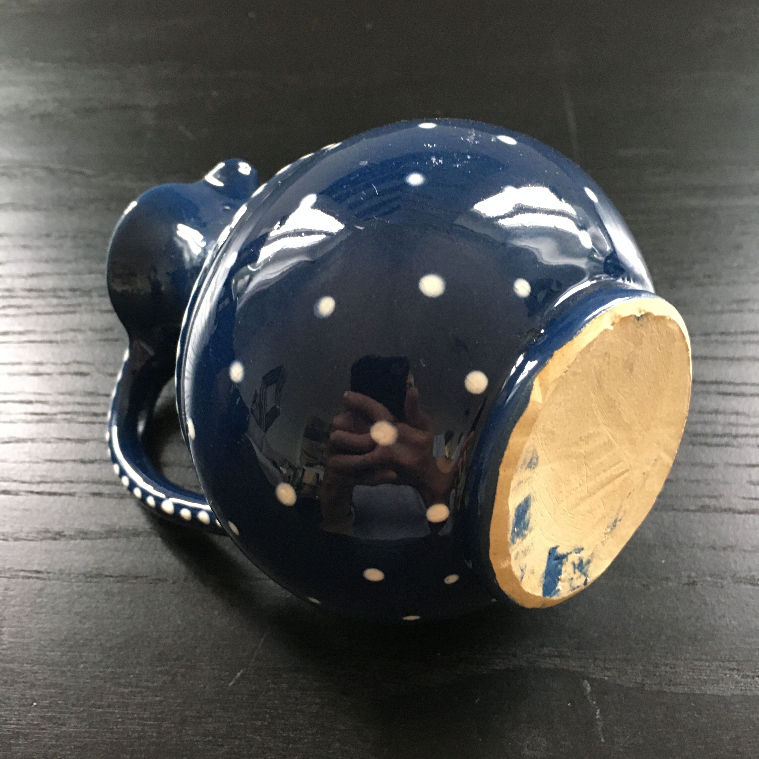 Midnight blue pitcher décor white polka dots