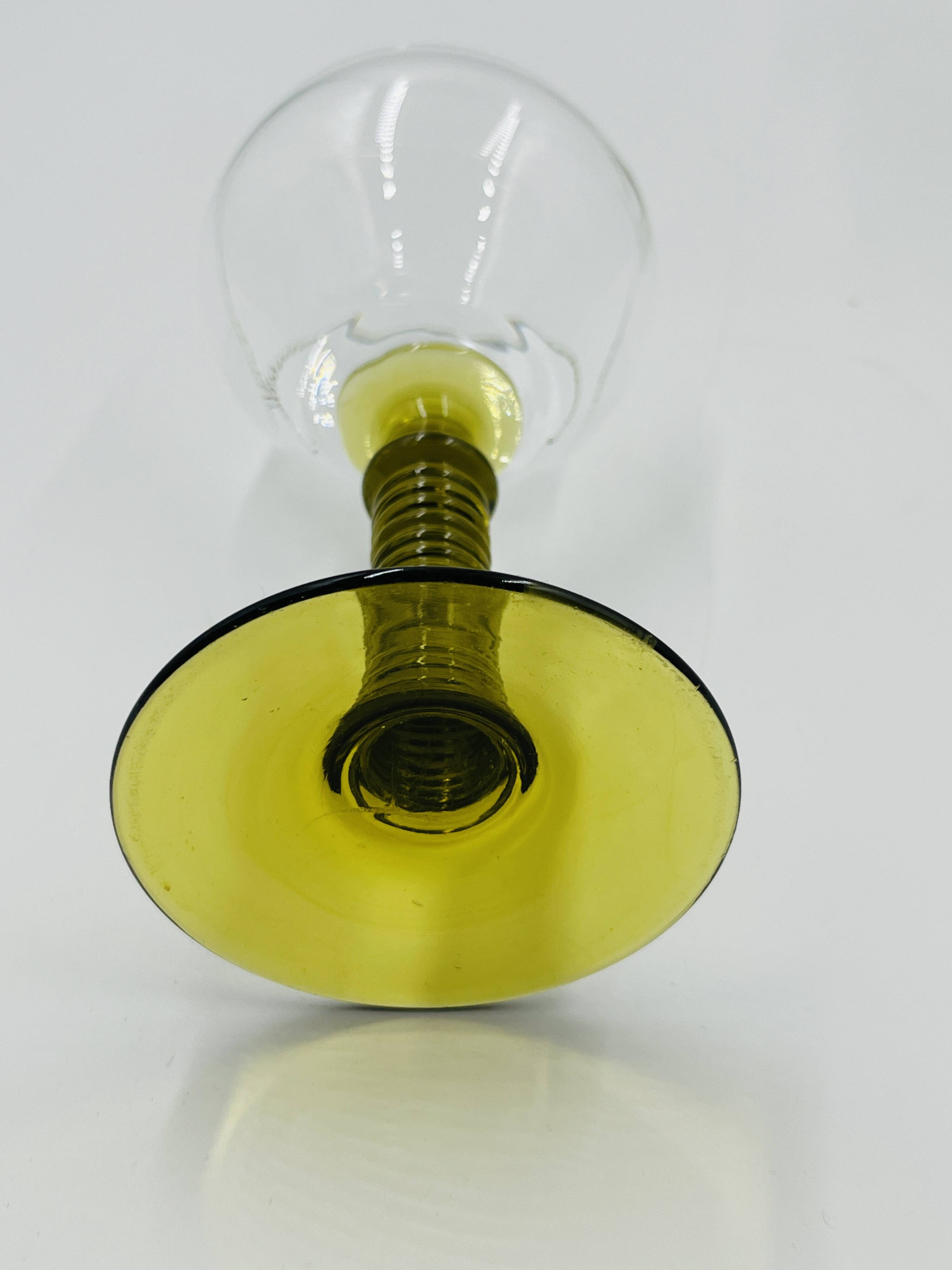 Lot de 5 verres à vin Roemer verts
