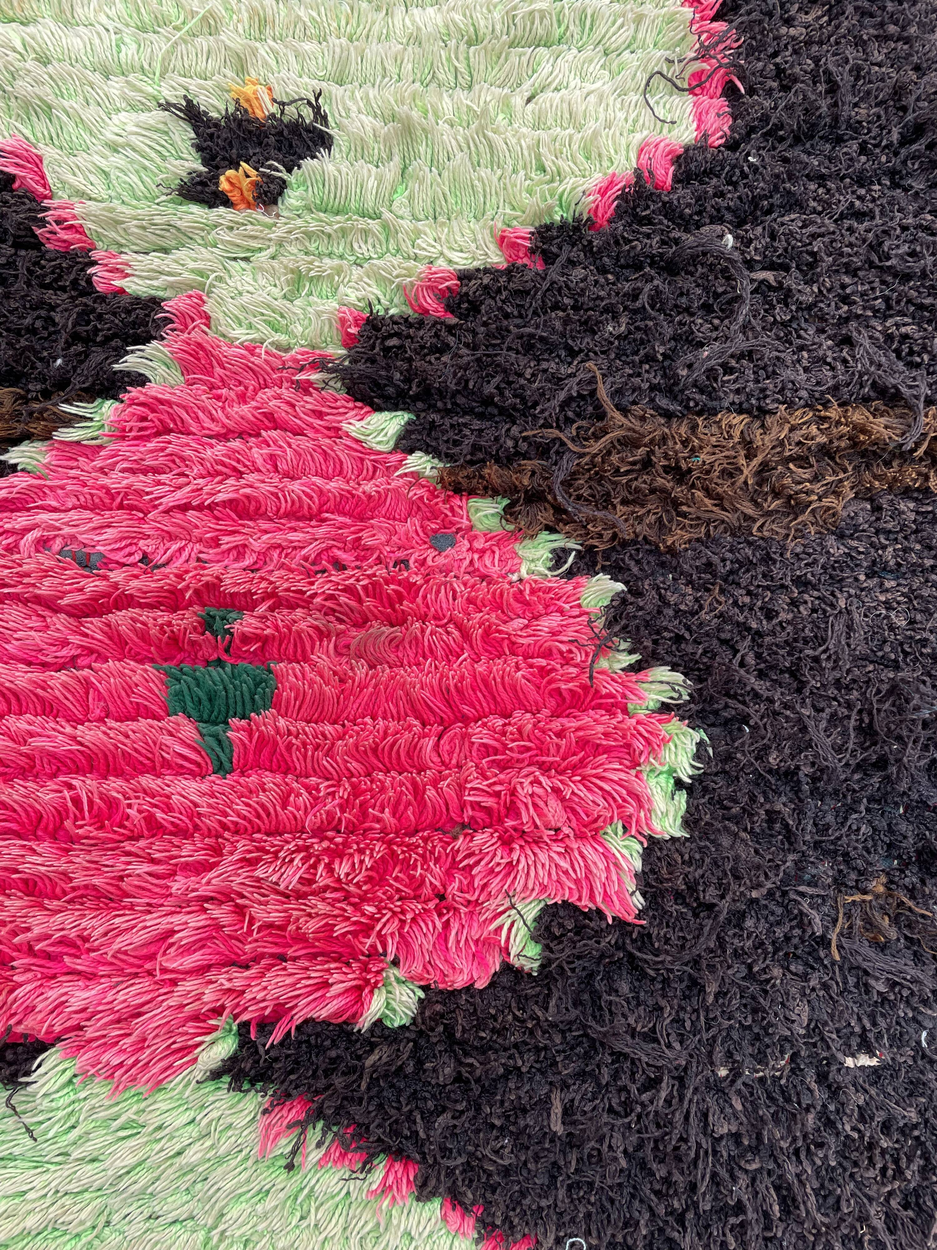 Berber carpet boucherouite