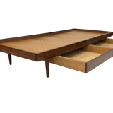 Teak daybed