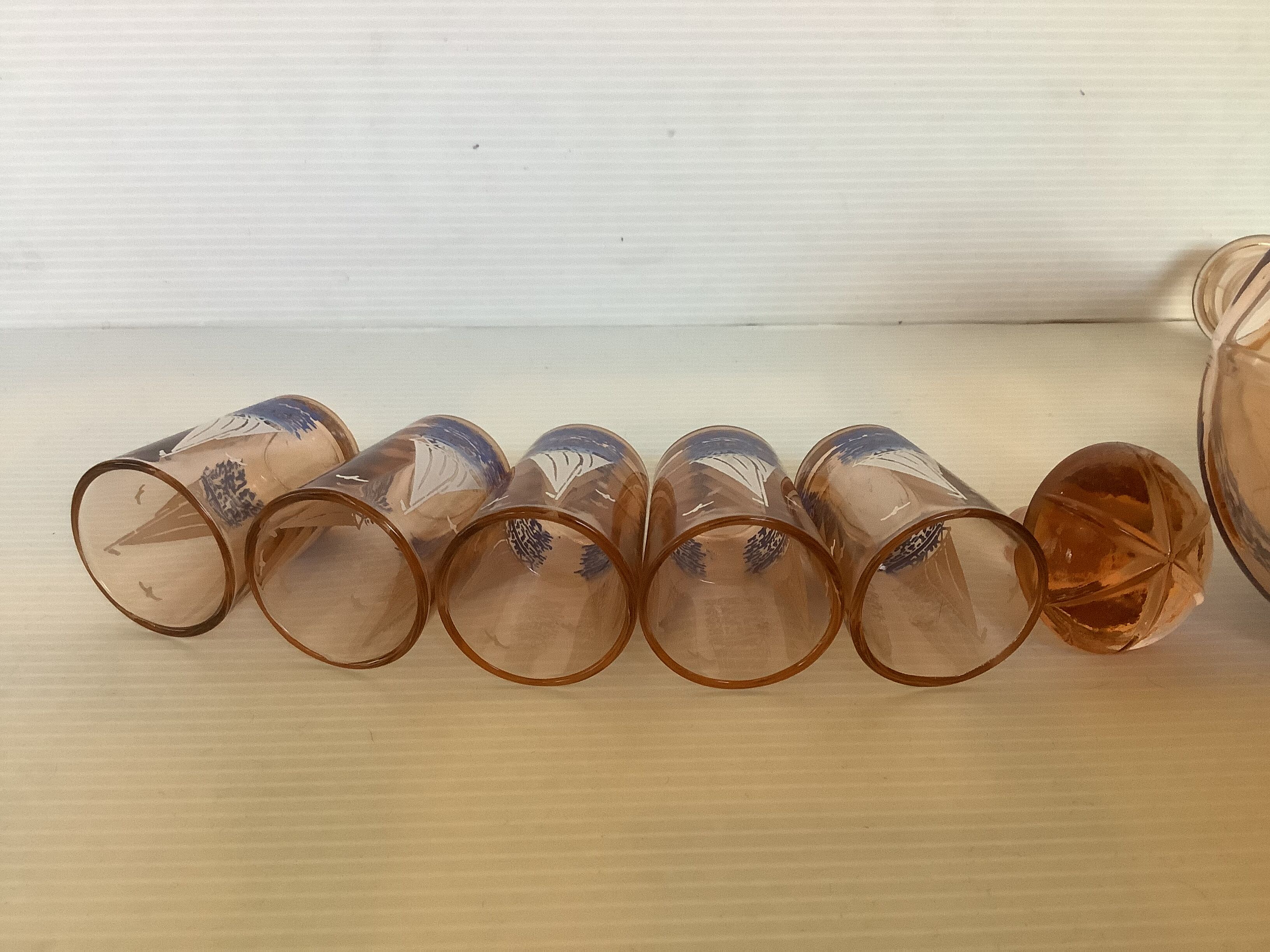 Old sailing decanter and 5 small matching liquor glasses