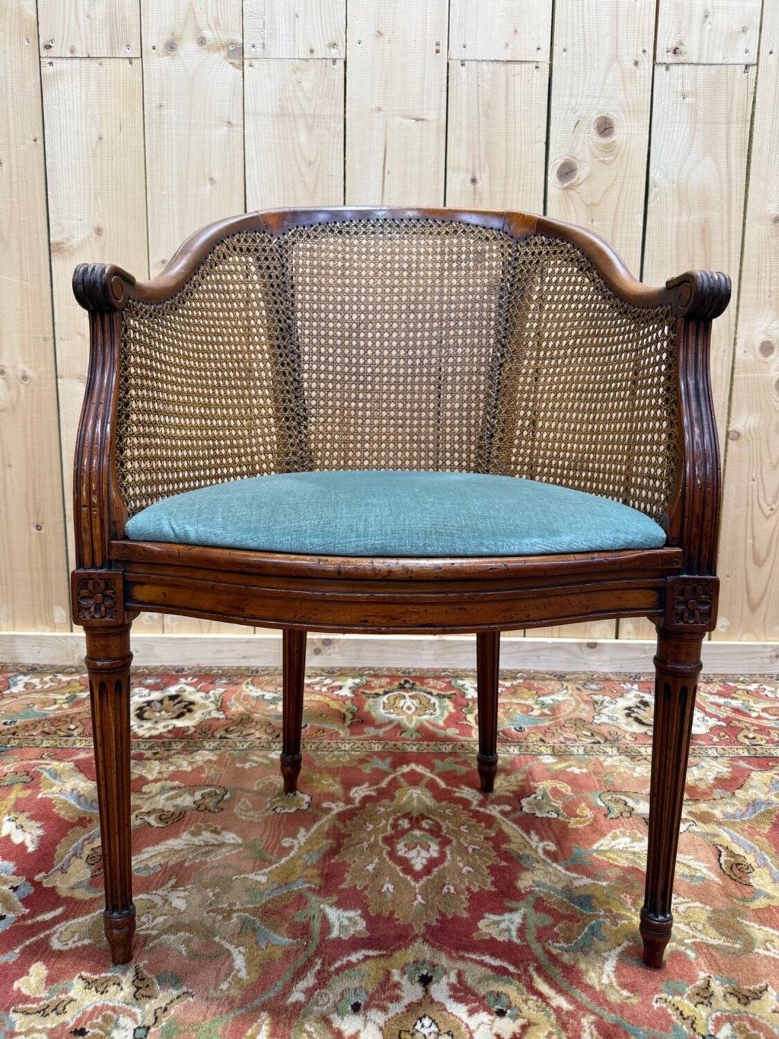 Fauteuil de bureau canné – Style Louis XVI – Bois teinté – XIXe siècle