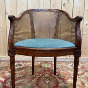 Fauteuil de bureau canné – Style Louis XVI – Bois teinté – XIXe siècle
