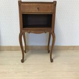 Old bedside table makeover