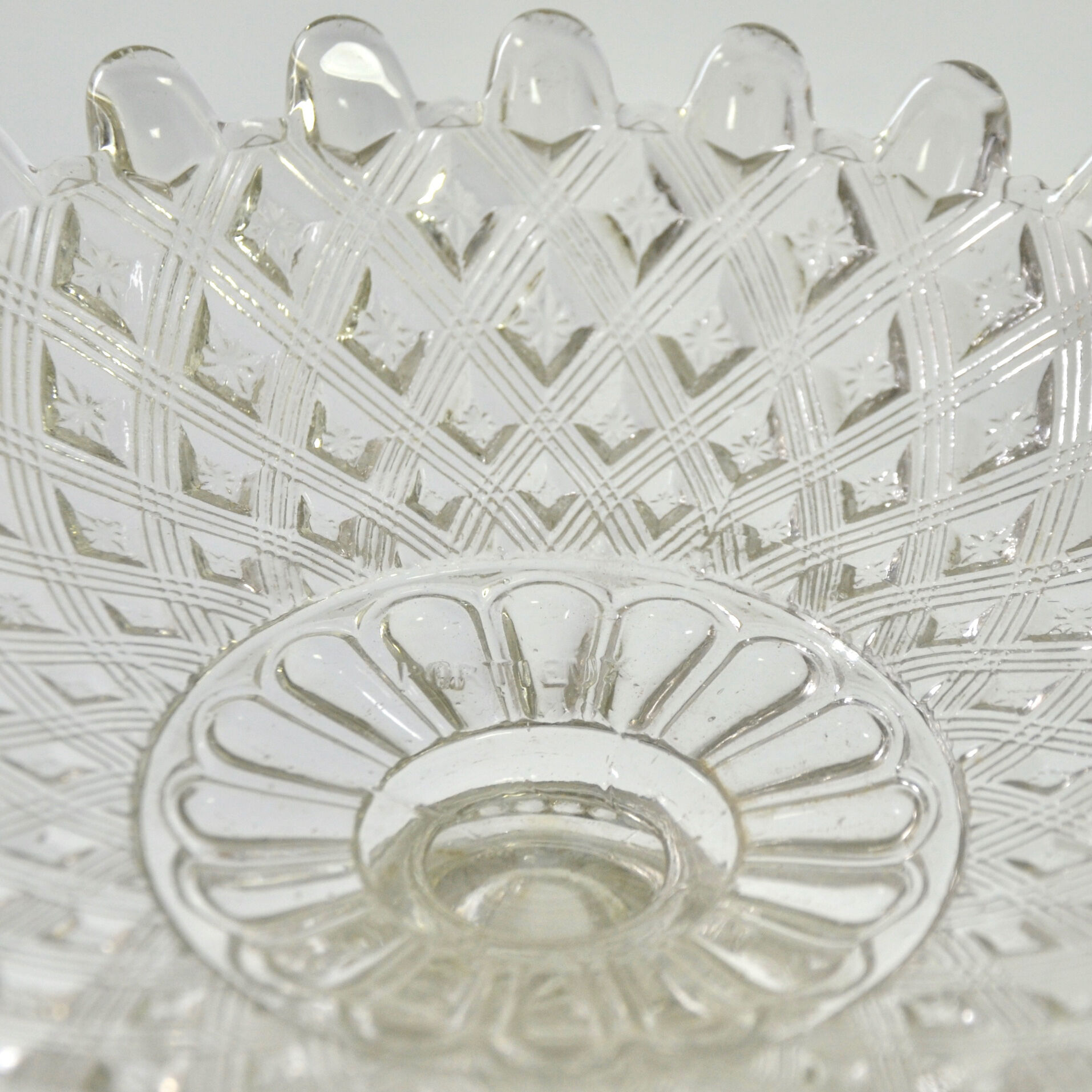 Foot cut Portieux n molded Crystal