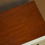 Commode Ralph Lauren Modern Hollywood cuir et bois