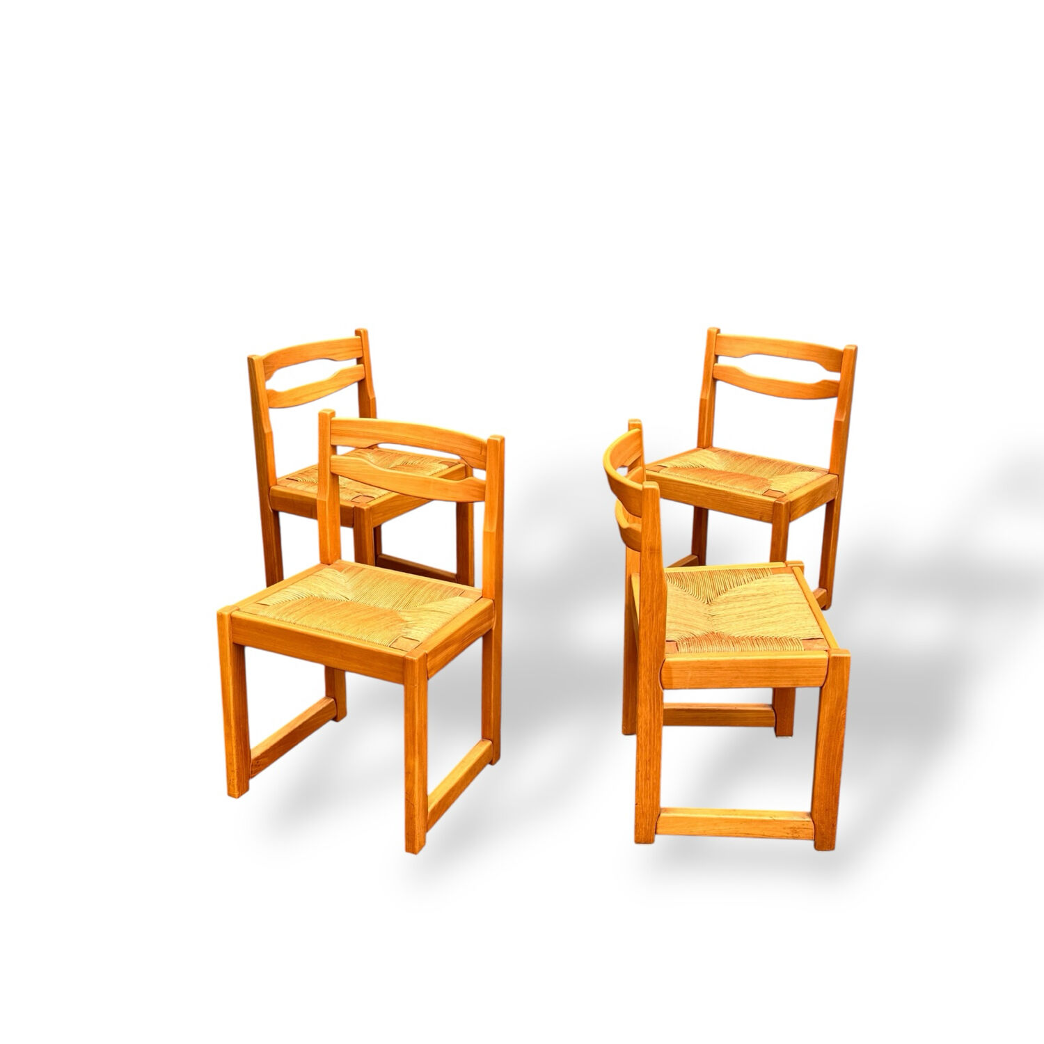 Set of 4 sleigh chairs in elm and straw Maison Regain