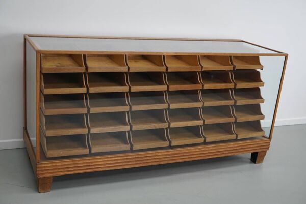 Meuble de mercerie ou comptoir de magasin ancien en érable et chêne britannique, années 1930