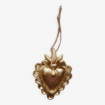 Decorative golden ceramic heart