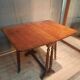 Drop-leaf table known as "Get Leg"