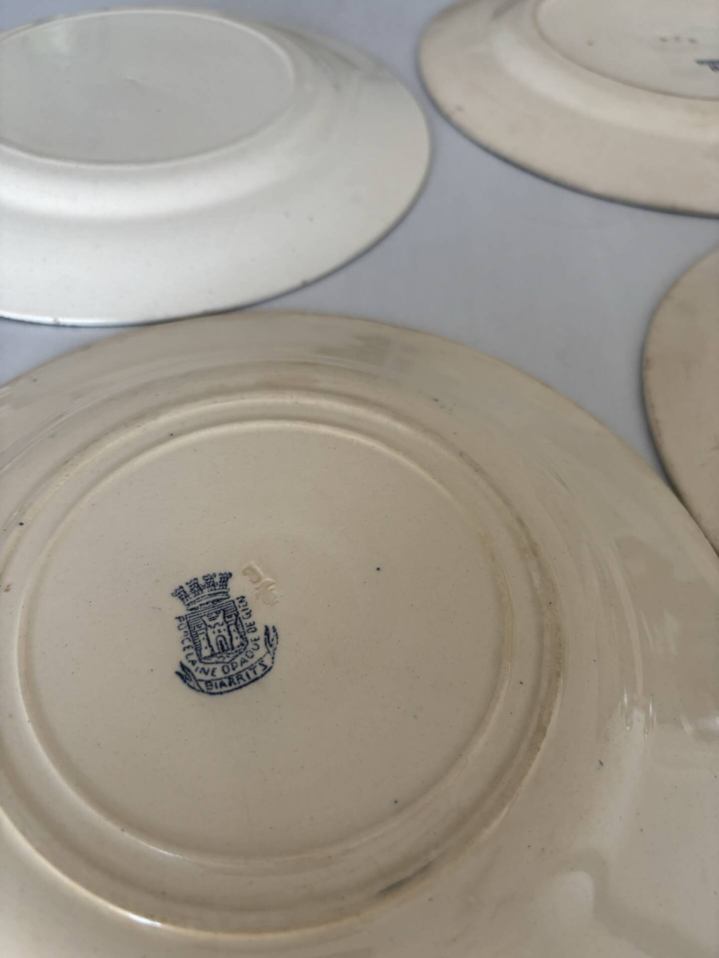 Lot 4 assiettes plate terre de fer bleu faïence ancienne - terre de fe