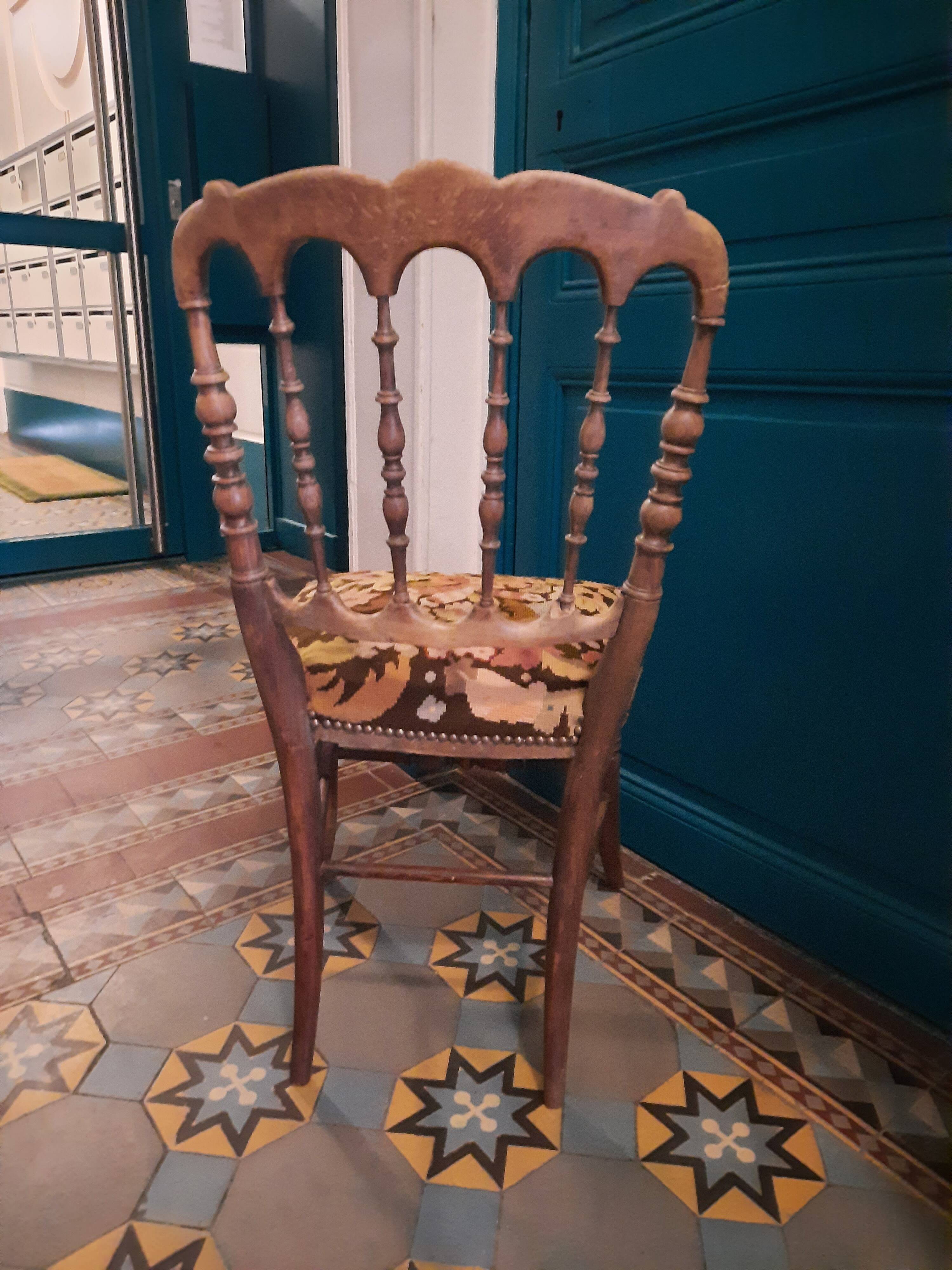 Napoleon III chair