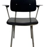 Friso Kramer Revolt arm chair for Ahrend de Cirkel 1953
