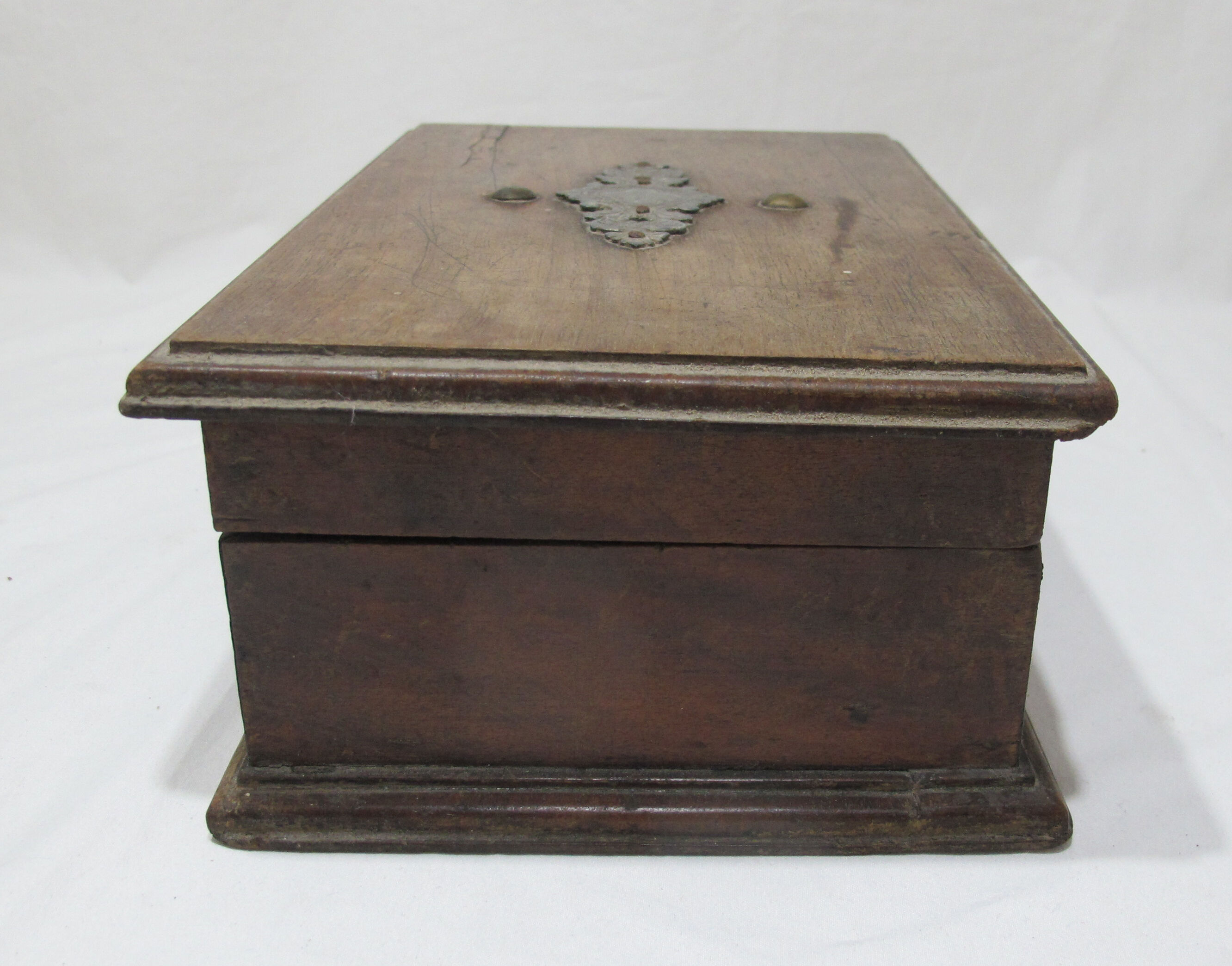 Wooden storage box