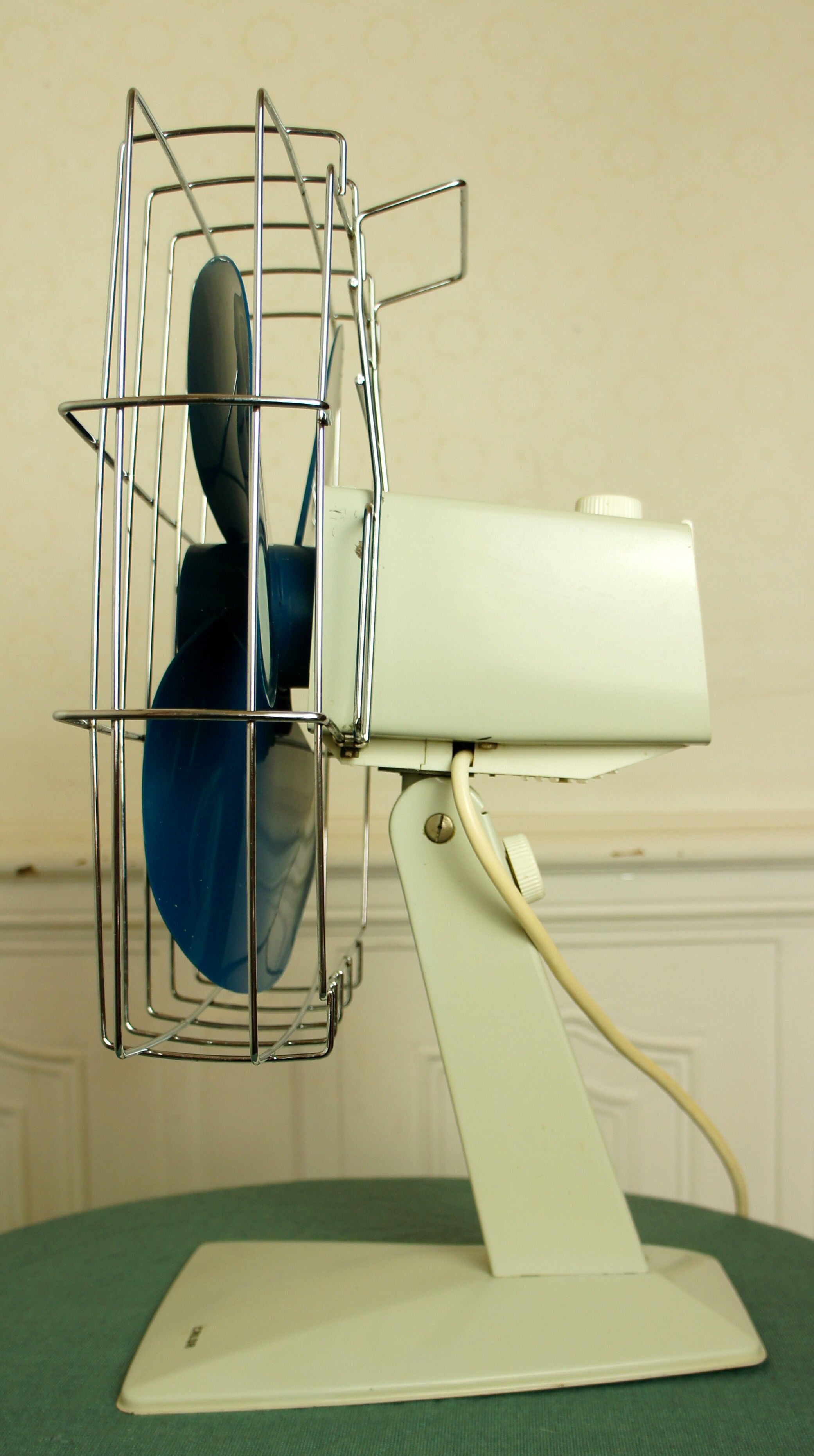 Vintage duck blue Calor fan