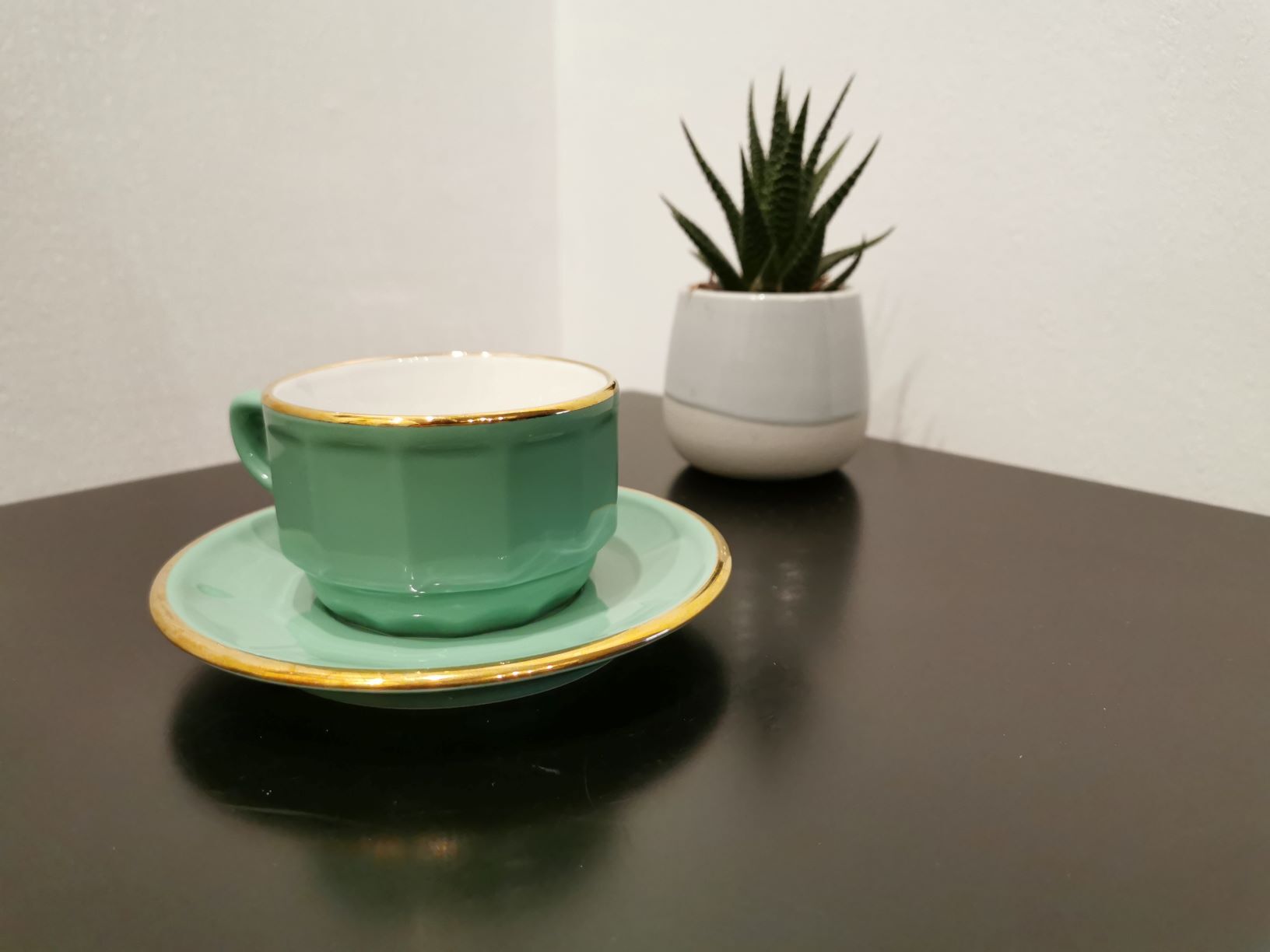 Coffee service 6 cups and under cups model Apilco by Yves Deshoulières