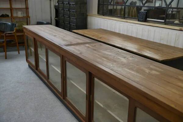 Large counter/trade sideboard with sliding glass doors