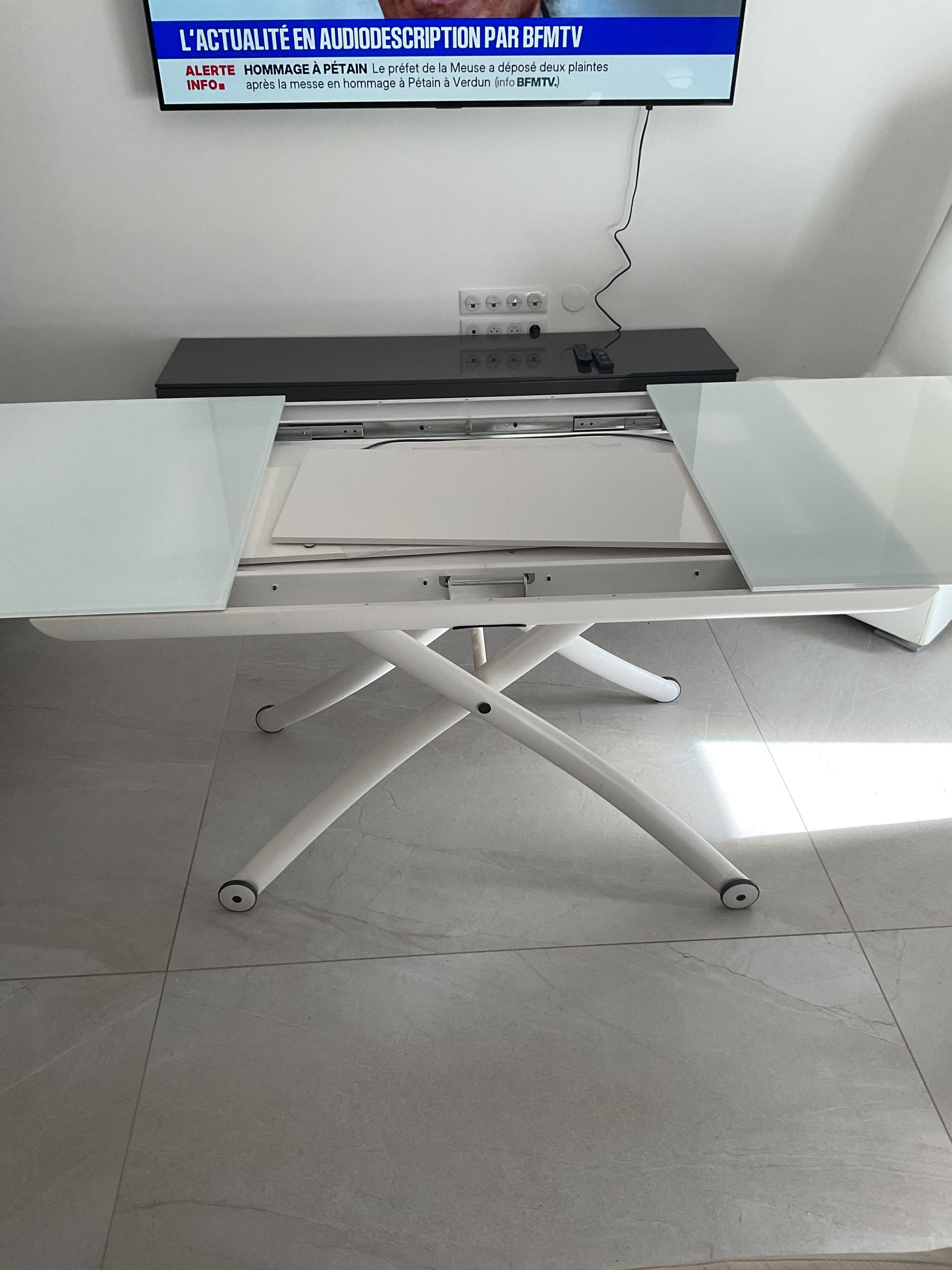 Table basse relevable Yo - yo Ligne Roset
