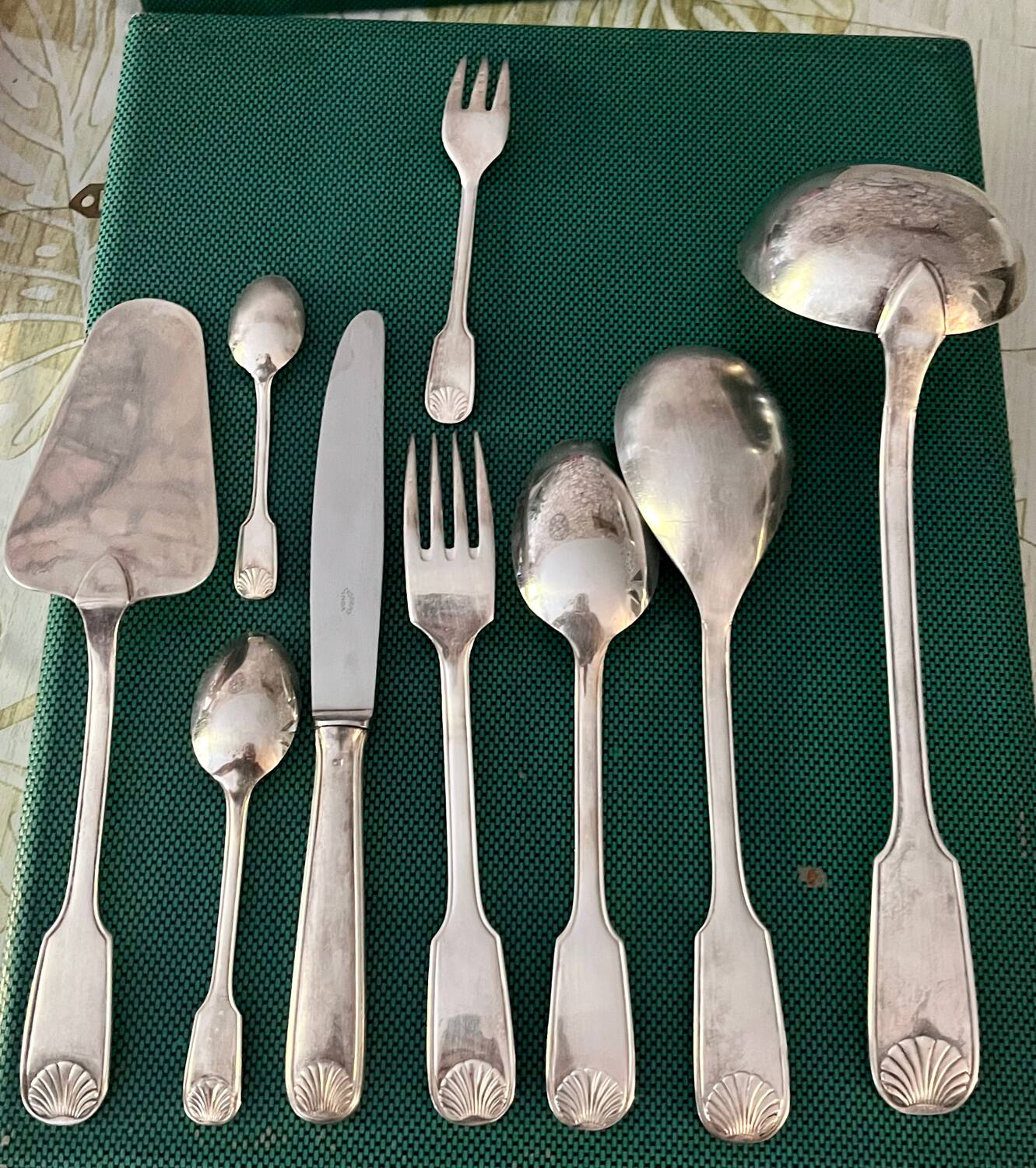 Silver metal cutlery
