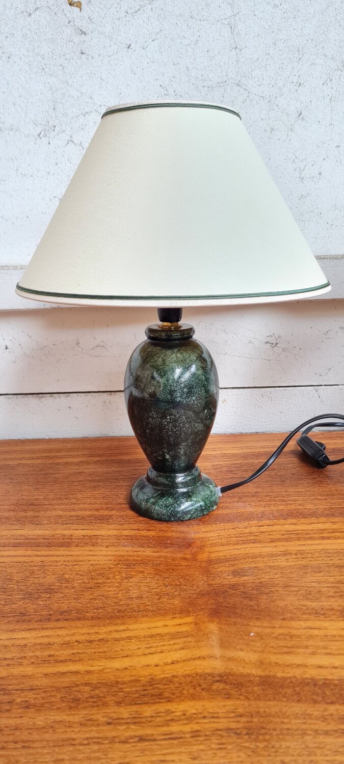 Emerald green alabaster lamp