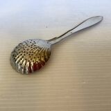 Small spoon for sprinkling sugar