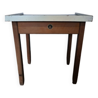 Delagrave school desk