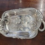 Hollow plate in silver metal