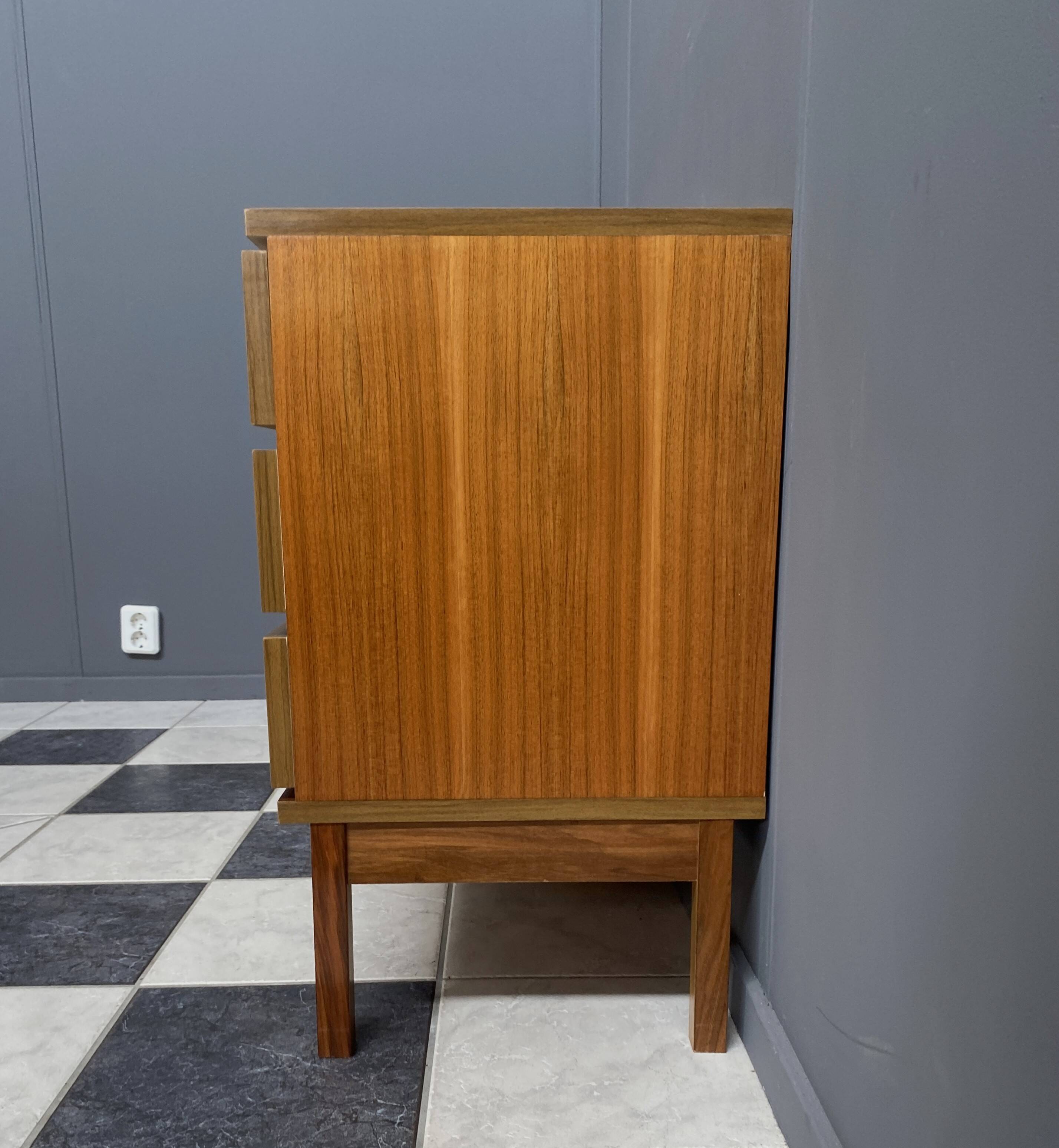 wood sideboard 3 drawers 1 door 1970s