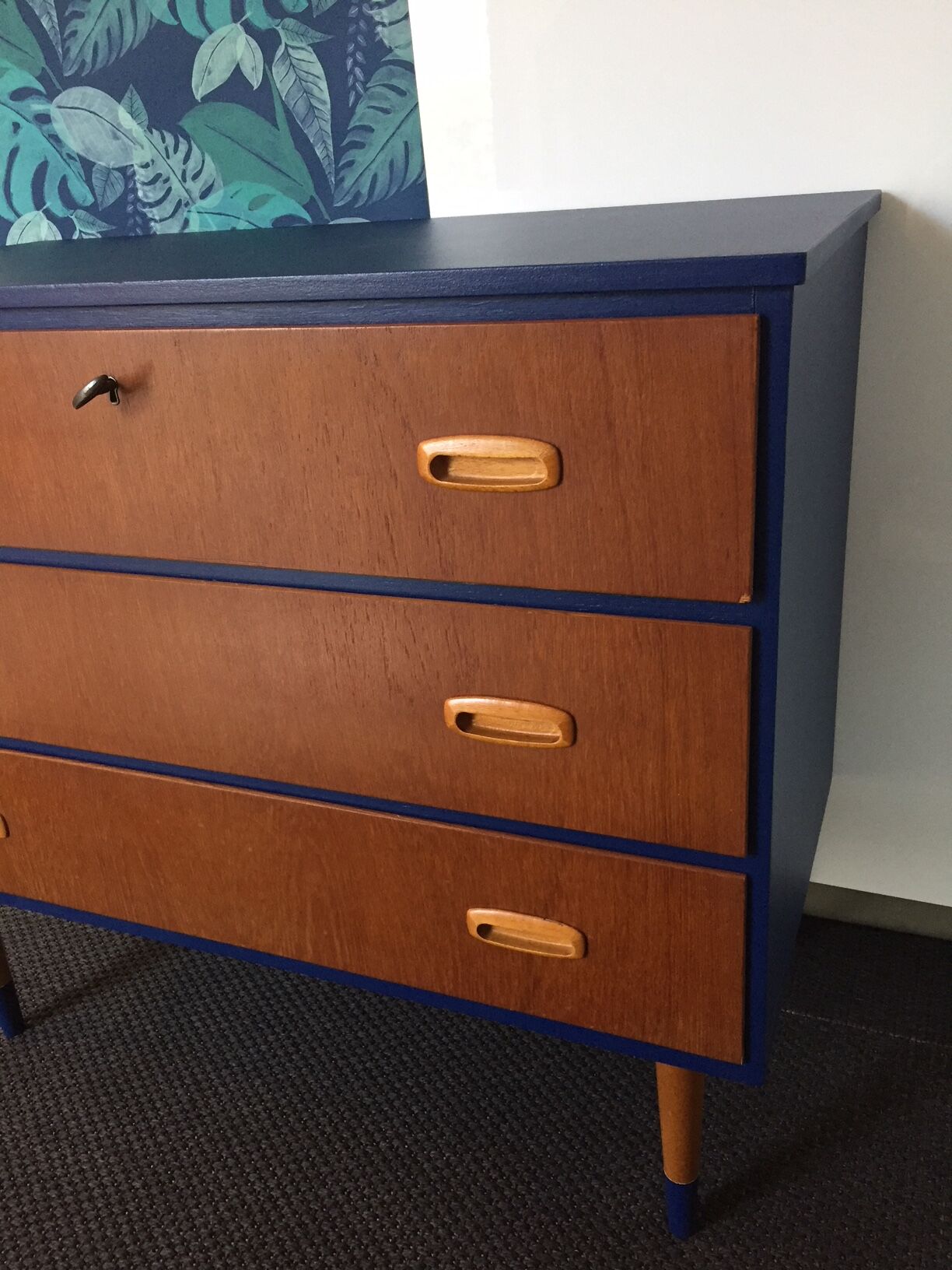 Chest of drawers teak of the 1960s